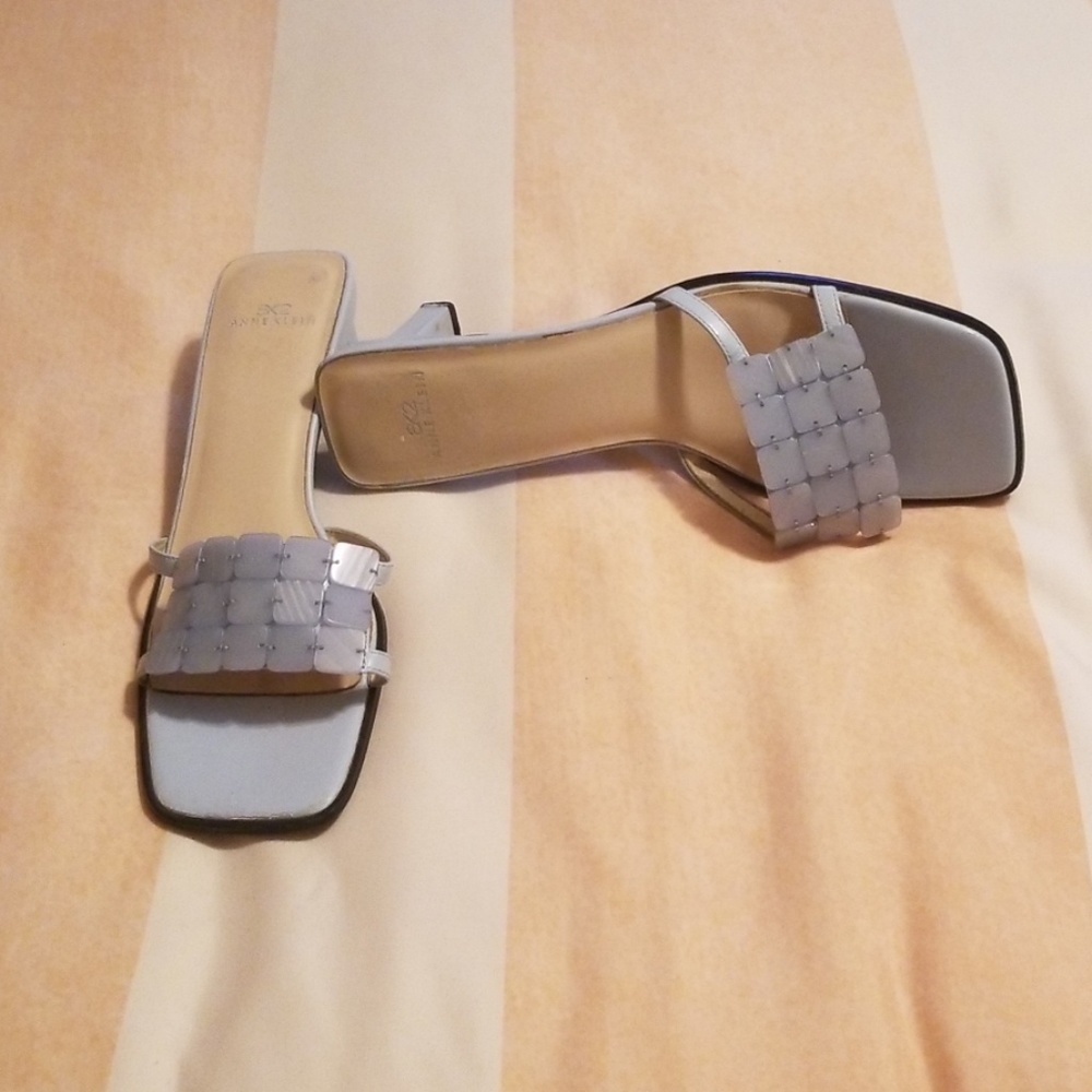 Sandal